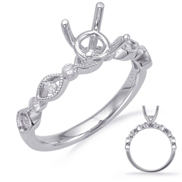 Round Diamond Engagement Ring