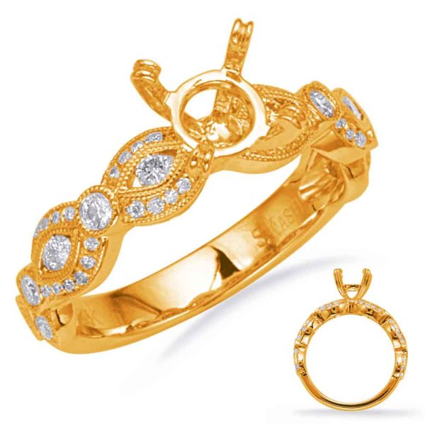 Round Diamond Engagement Ring