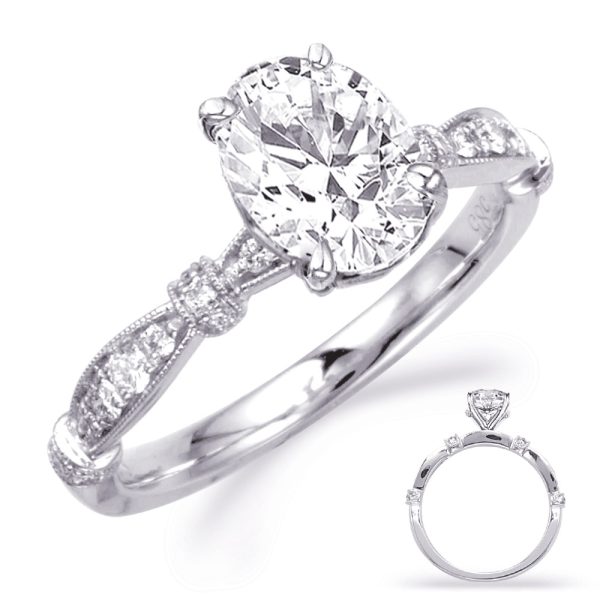 Round Diamond Engagement Ring