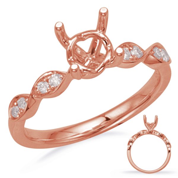 Round Diamond Engagement Ring