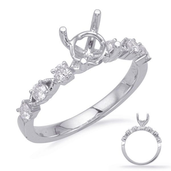 Round Diamond Engagement Ring