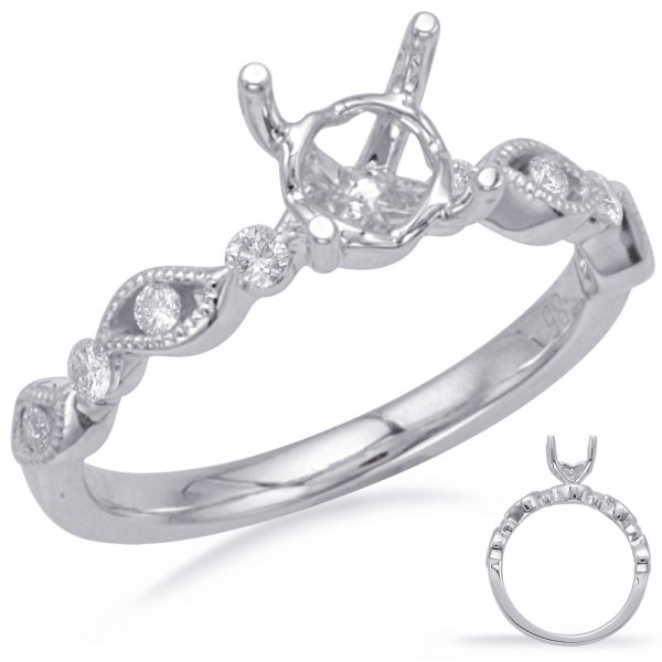 Round Diamond Engagement Ring