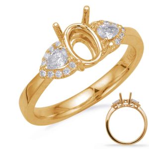 Pear Shape Diamond Engagement Ring