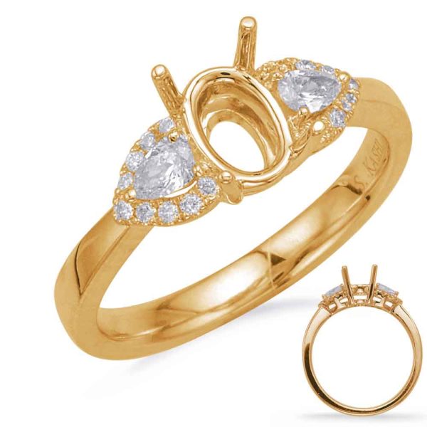 Pear Shape Diamond Engagement Ring