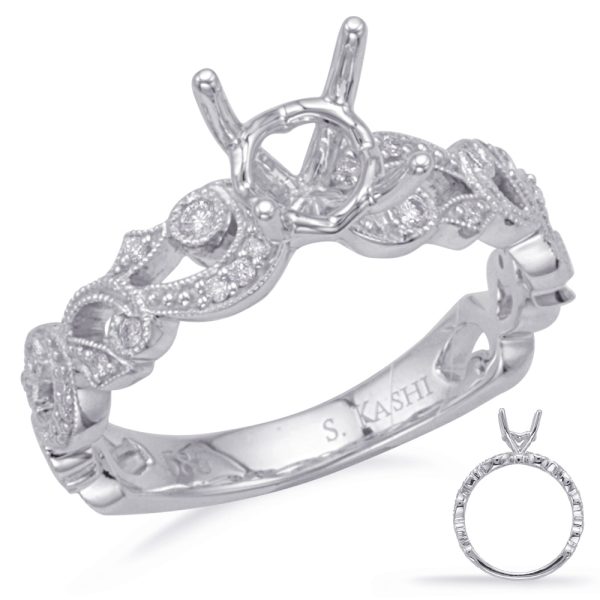 Round Diamond Engagement Ring