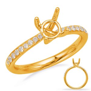 Round Diamond Engagement Ring