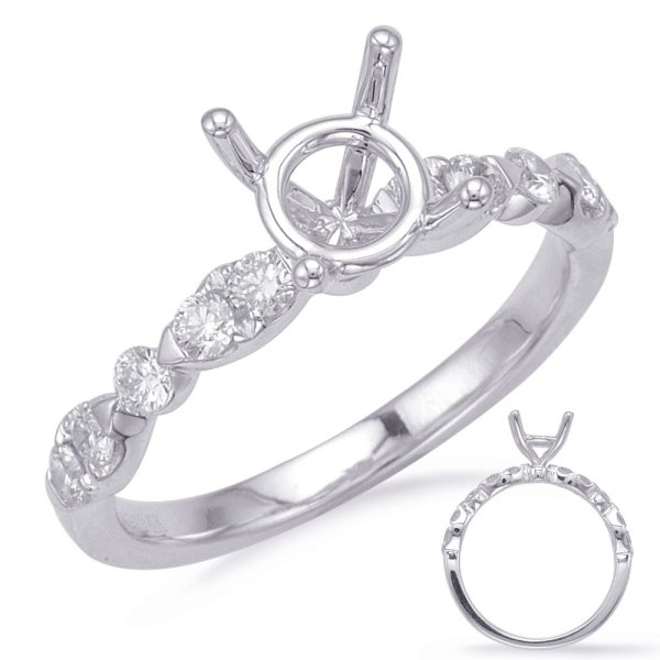 Round Diamond Engagement Ring