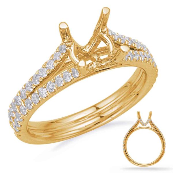 Round Diamond Engagement Ring