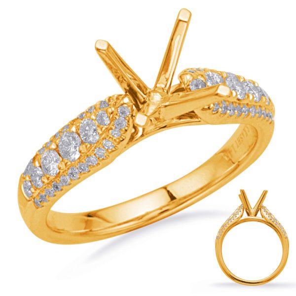 Round Diamond Engagement Ring
