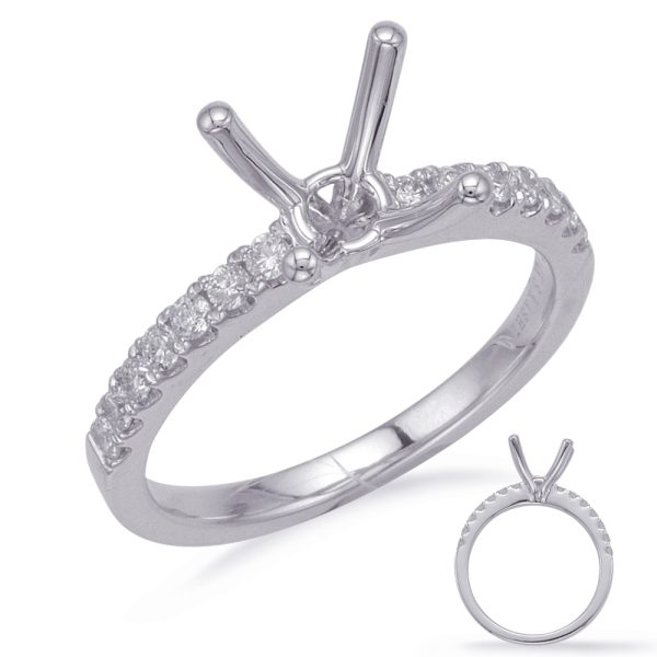 Round Diamond Engagement Ring