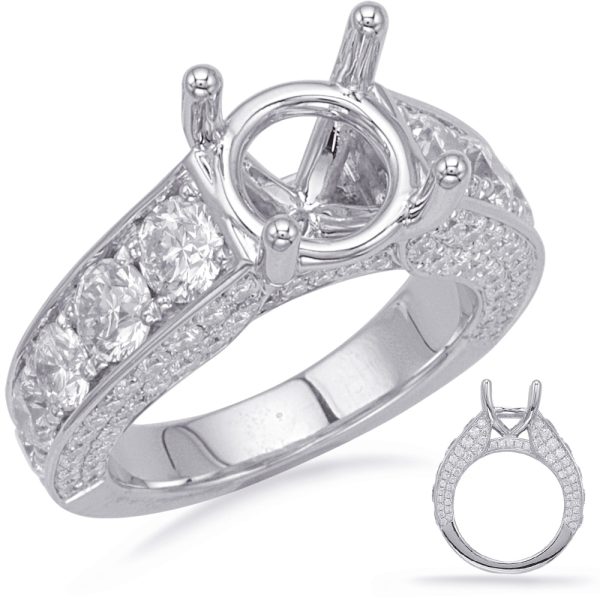 Round Diamond Engagement Ring