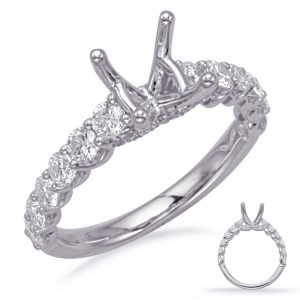Round Diamond Engagement Ring