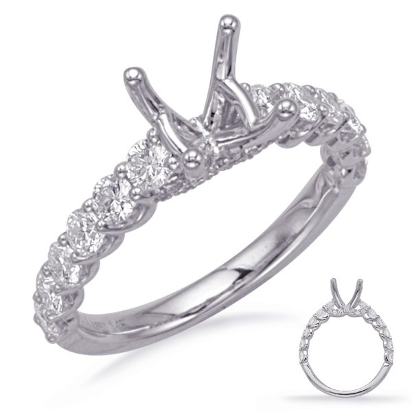 Round Diamond Engagement Ring