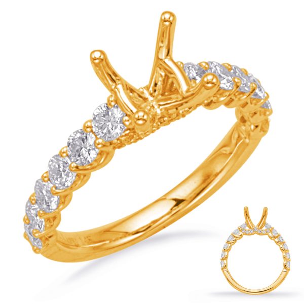 Round Diamond Engagement Ring