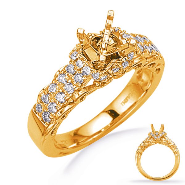Round Diamond Engagement Ring