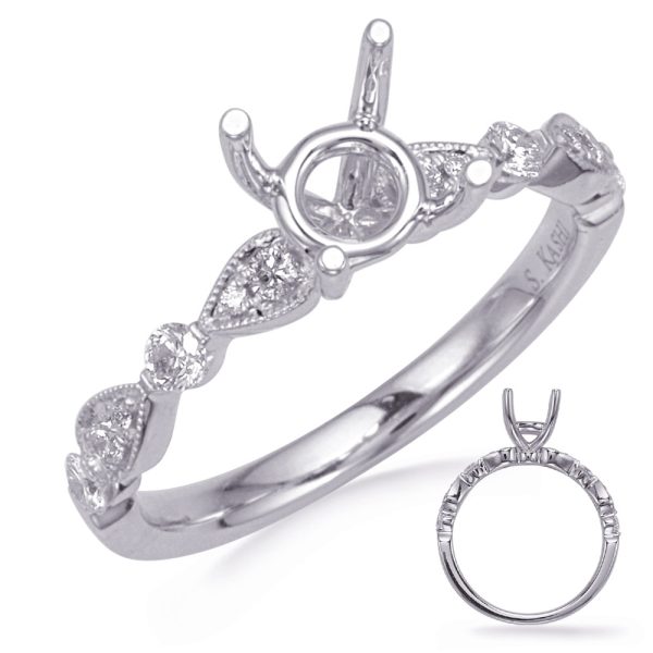 Round Diamond Engagement Ring