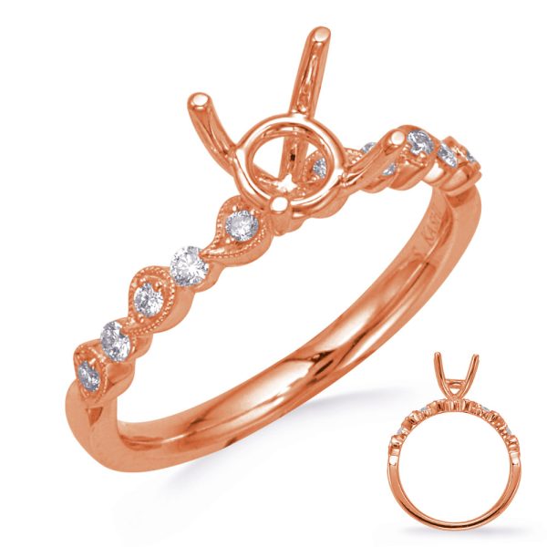 Round Diamond Engagement Ring