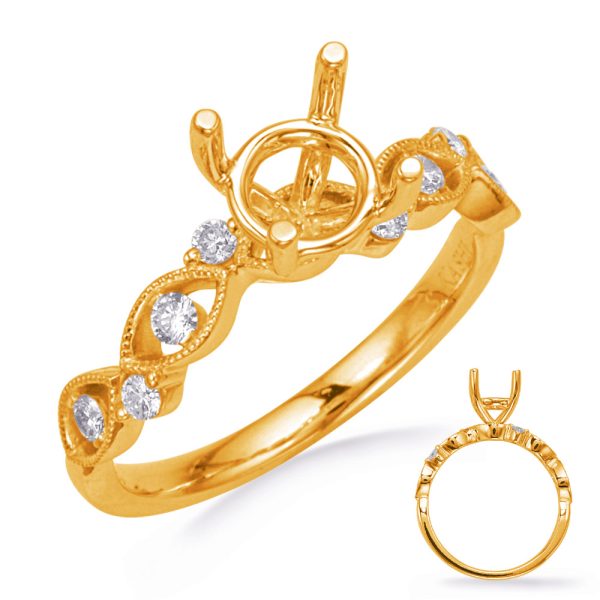 Round Diamond Engagement Ring