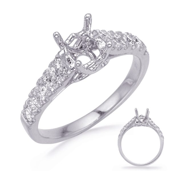 Round Diamond Engagement Ring