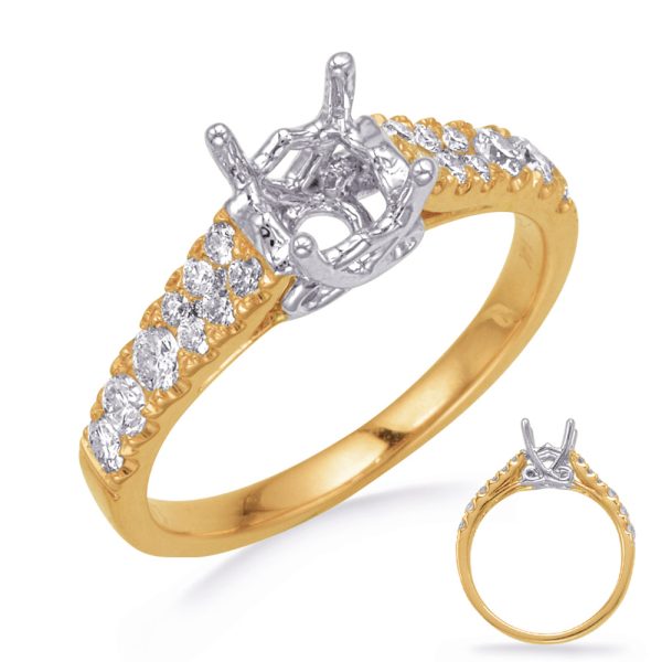 Round Diamond Engagement Ring