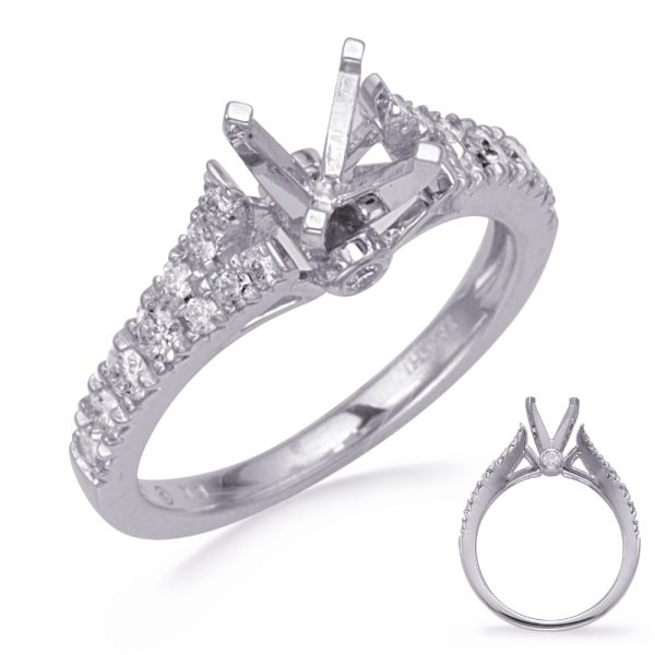 Round Diamond Engagement Ring