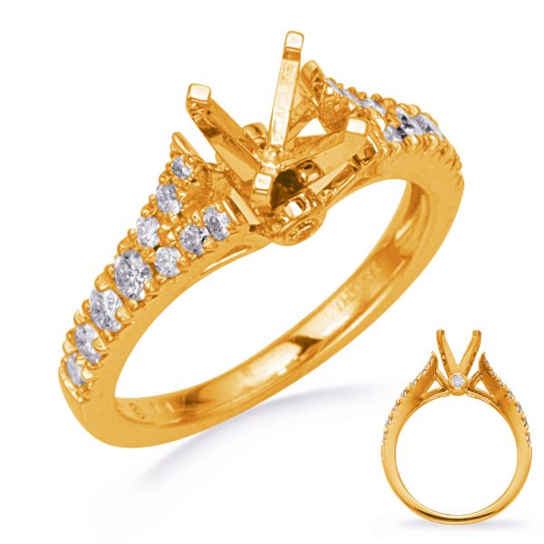 Round Diamond Engagement Ring