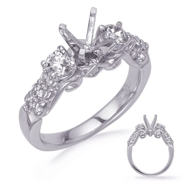 Round Diamond Engagement Ring