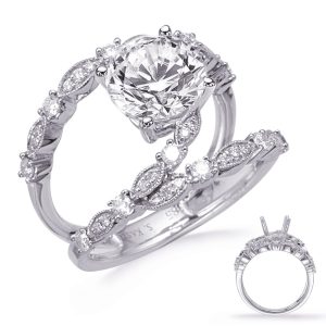 Round Diamond Engagement Ring