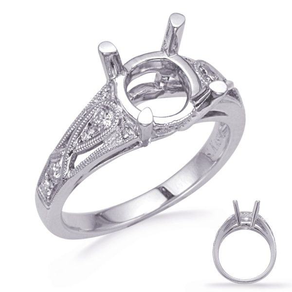 Round Diamond Engagement Ring