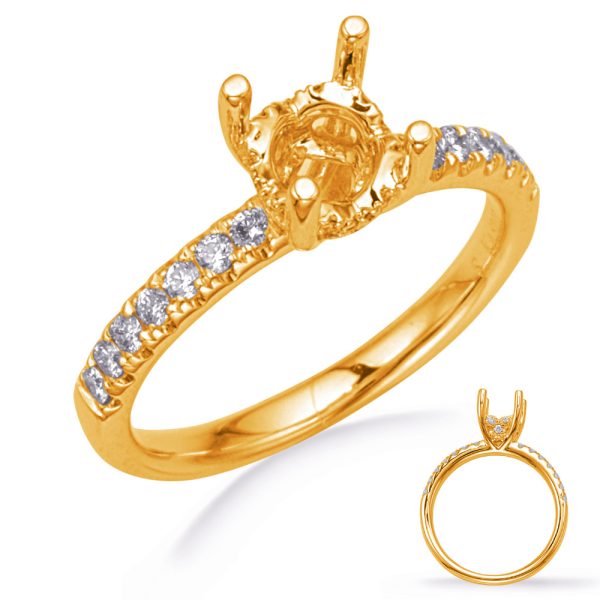 Round Diamond Engagement Ring