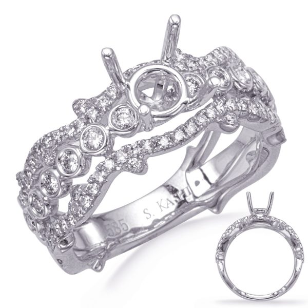 Round Diamond Engagement Ring