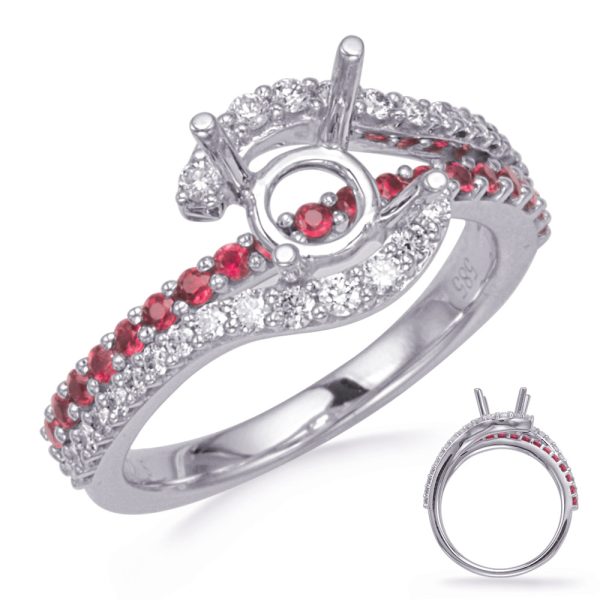 Round Diamond Engagement Ring