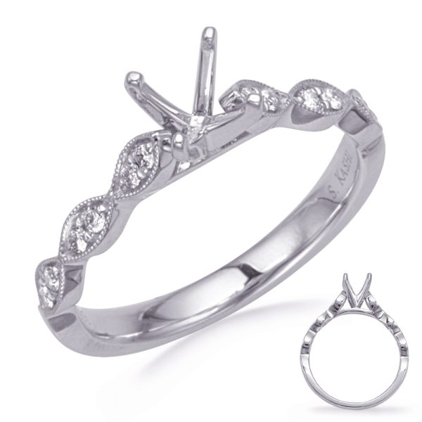 Round Diamond Engagement Ring