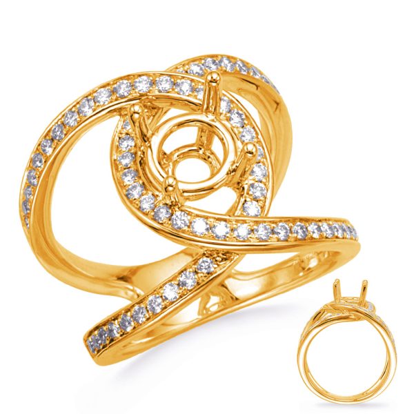 Round Diamond Engagement Ring