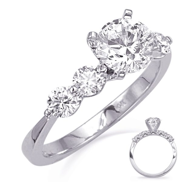 Round Diamond Engagement Ring