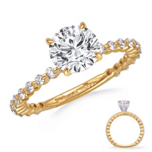 Round Diamond Engagement Ring