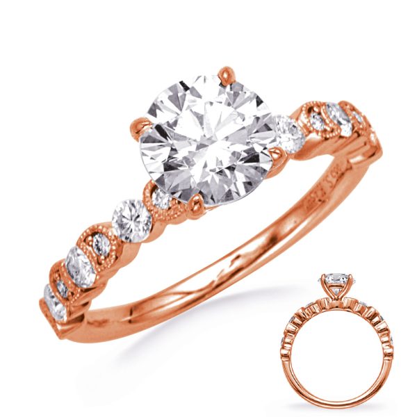 Round Diamond Engagement Ring