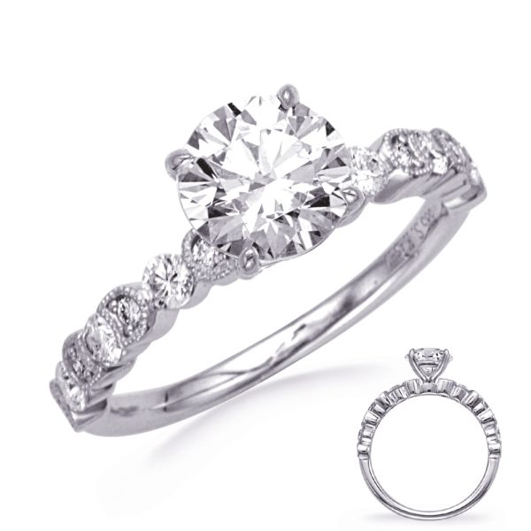 Round Diamond Engagement Ring