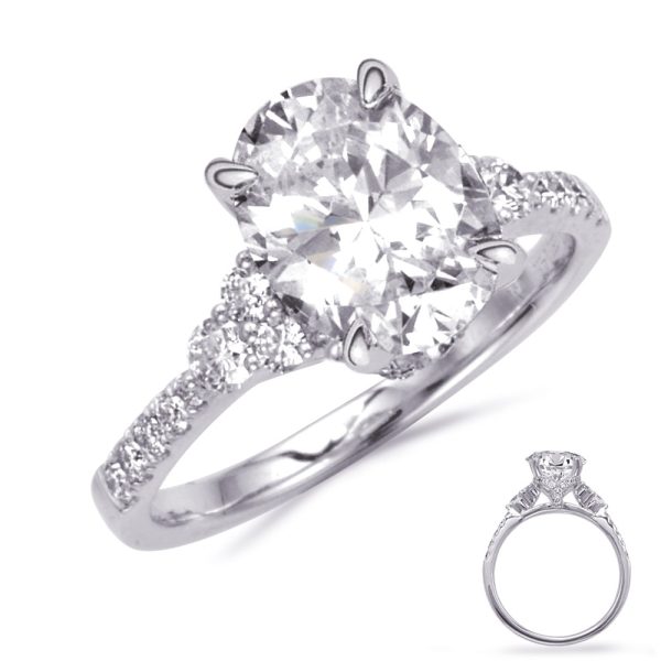 Round Diamond Engagement Ring