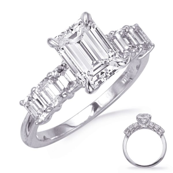 Emerald Cut Diamond Engagement Ring