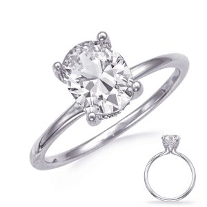 Round Diamond Engagement Ring