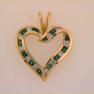 Emerald.& Diamond Heart Pendant Emerald.& Diamond Heart Pendant
