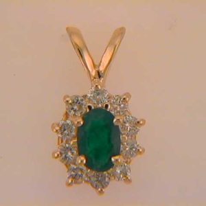 Emerald & Diamond Pendant Emerald & Diamond Pendant